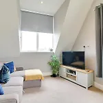 2 Bed Spacious Apt, Conference Centre Harrogate