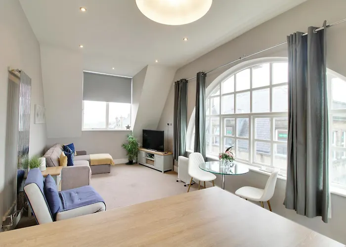 2 Bed Spacious Apt, Conference Centre Harrogate