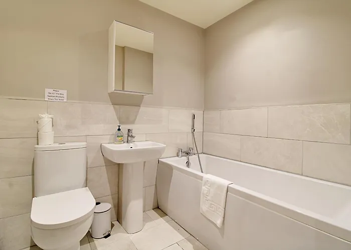 2 Bed Spacious Apt, Conference Centre *